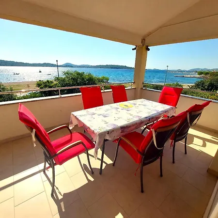 Secret Haven By The Sea Holiday home Srima