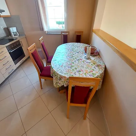 Holiday home Secret Haven By The Sea *