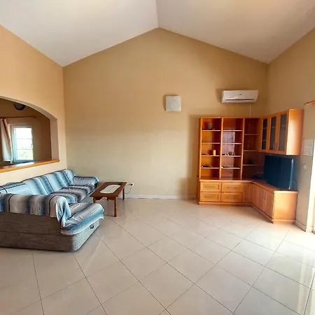 Holiday home Secret Haven By The Sea