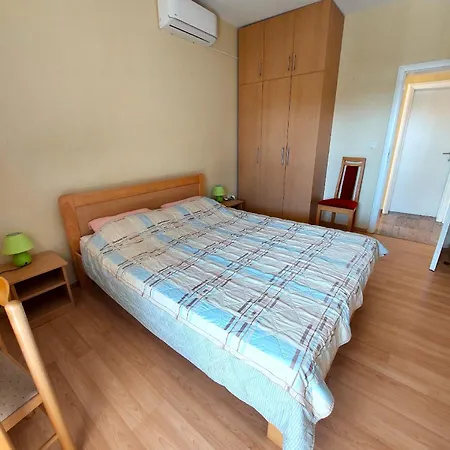Secret Haven By The Sea Holiday home Srima