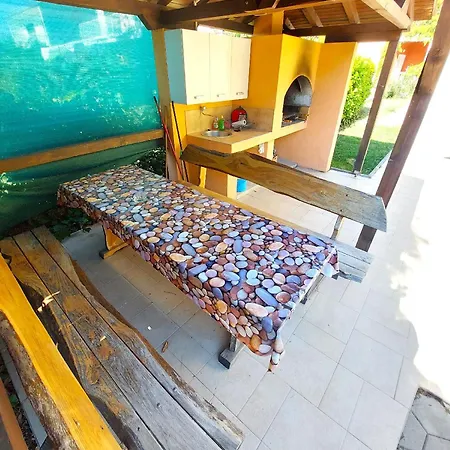 Secret Haven By The Sea *